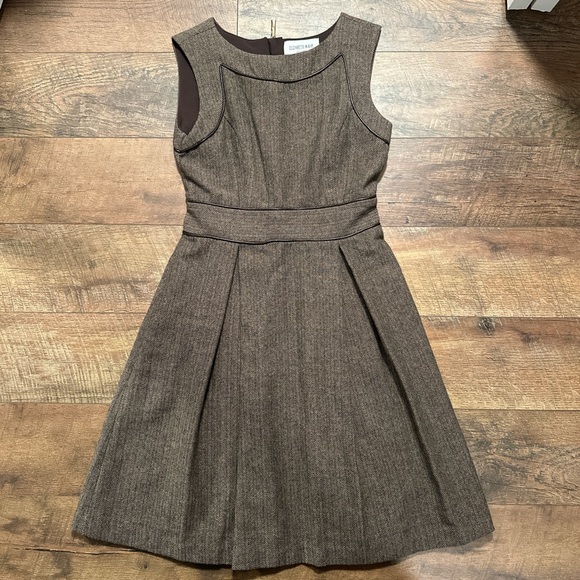 Brown Sleeveless Midi Dress - Picture 1 of 6